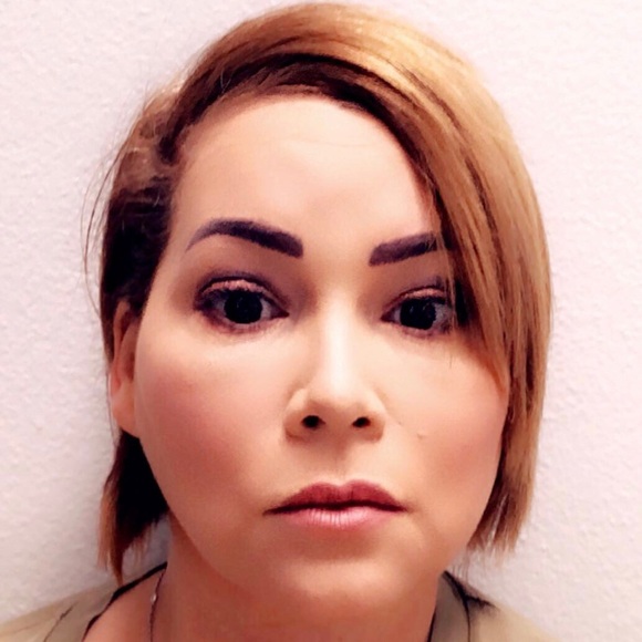 Meet your Posher, Sonia - Picture 1 of 1